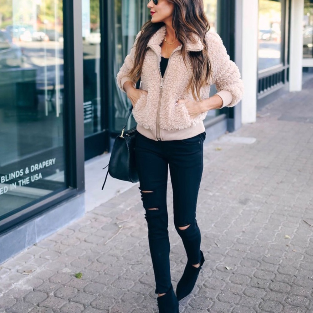 Fuzzy jacket - Picture 3 of 4